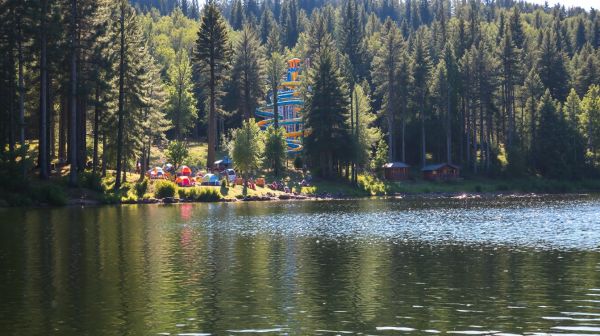 Top campings familiaux avec parc aquatique à découvrir